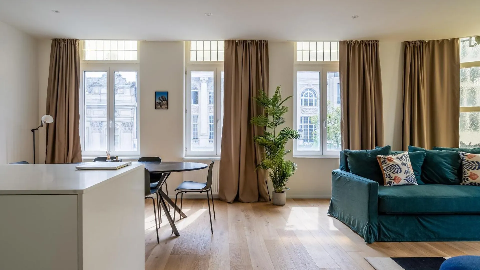 Smartflats - Meir Antwerpen Apartment